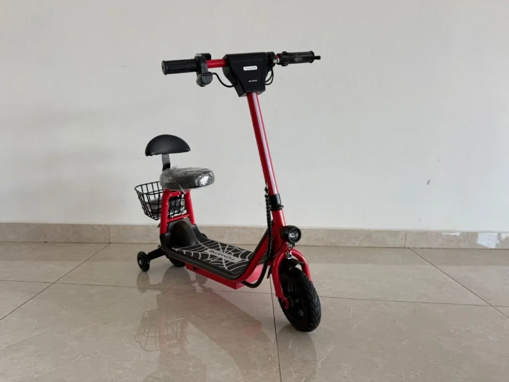 TOMATE  PATINETE AUTOPROPELIDO INFANTIL UFO