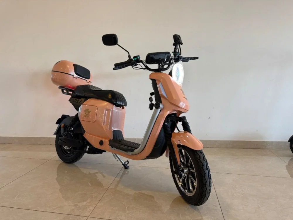 ANGIE AG08/ U2 Autopropelido elétrico com motor 1000w velocidade maxima de 32km