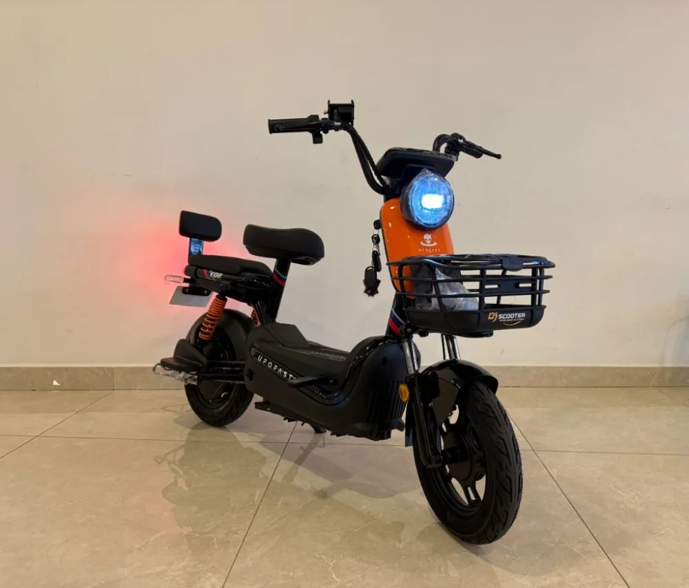 UFOFAST UFO-FAST F02 Auto propelido elétrico com motor 800W